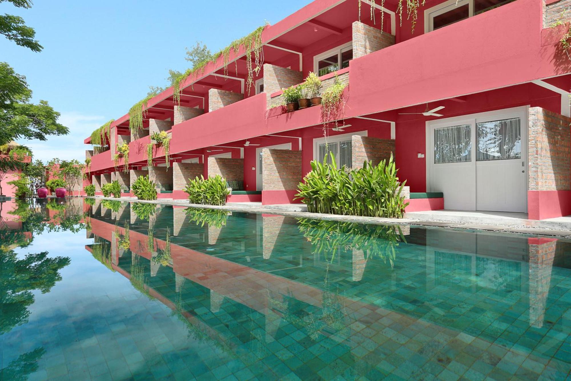 Pinkcoco - Constant Surprises - For Cool Adults Only Hotel Gili Trawangan